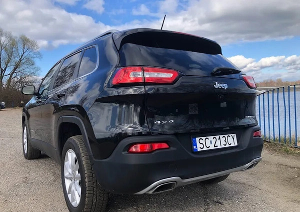 Jeep Cherokee cena 65900 przebieg: 171000, rok produkcji 2015 z Częstochowa małe 211